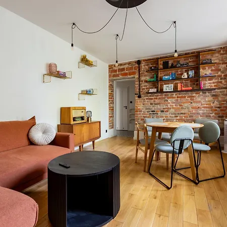 شقة Retro Lounge Loft By Bookinghost غدينيا